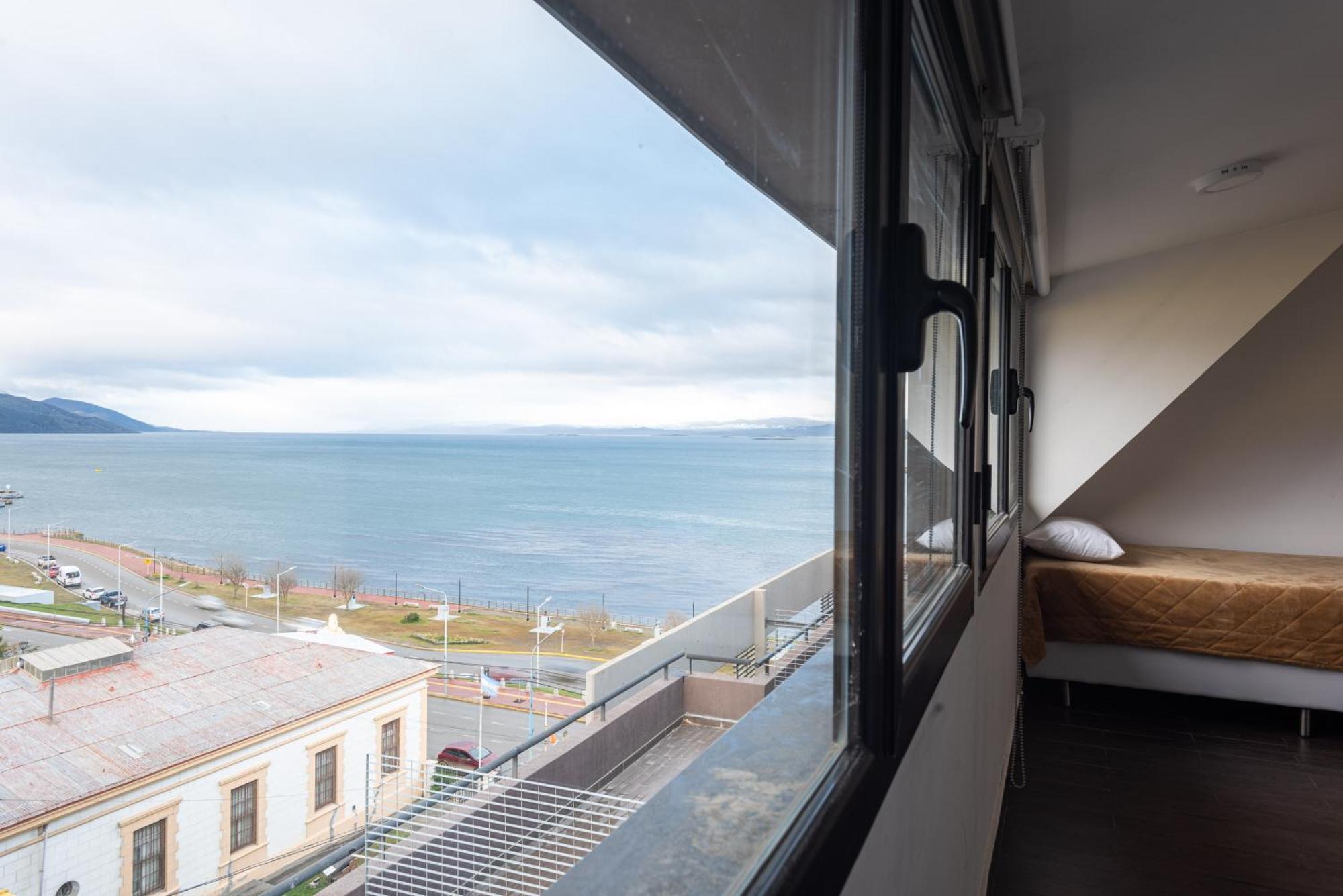 Gente Del Sur - Rivadavia Apartment Ushuaia Bagian luar foto